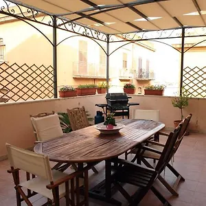 2* Bed and breakfast La Terrazza Sul Porto